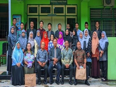 Mengukir Kenangan, Melepas Pengabdian Mulia - Perpisahan Guru Purna Tugas Bapak Syarif Buchori S.Pd dan Ibu Christiana Budi S. M.Pd